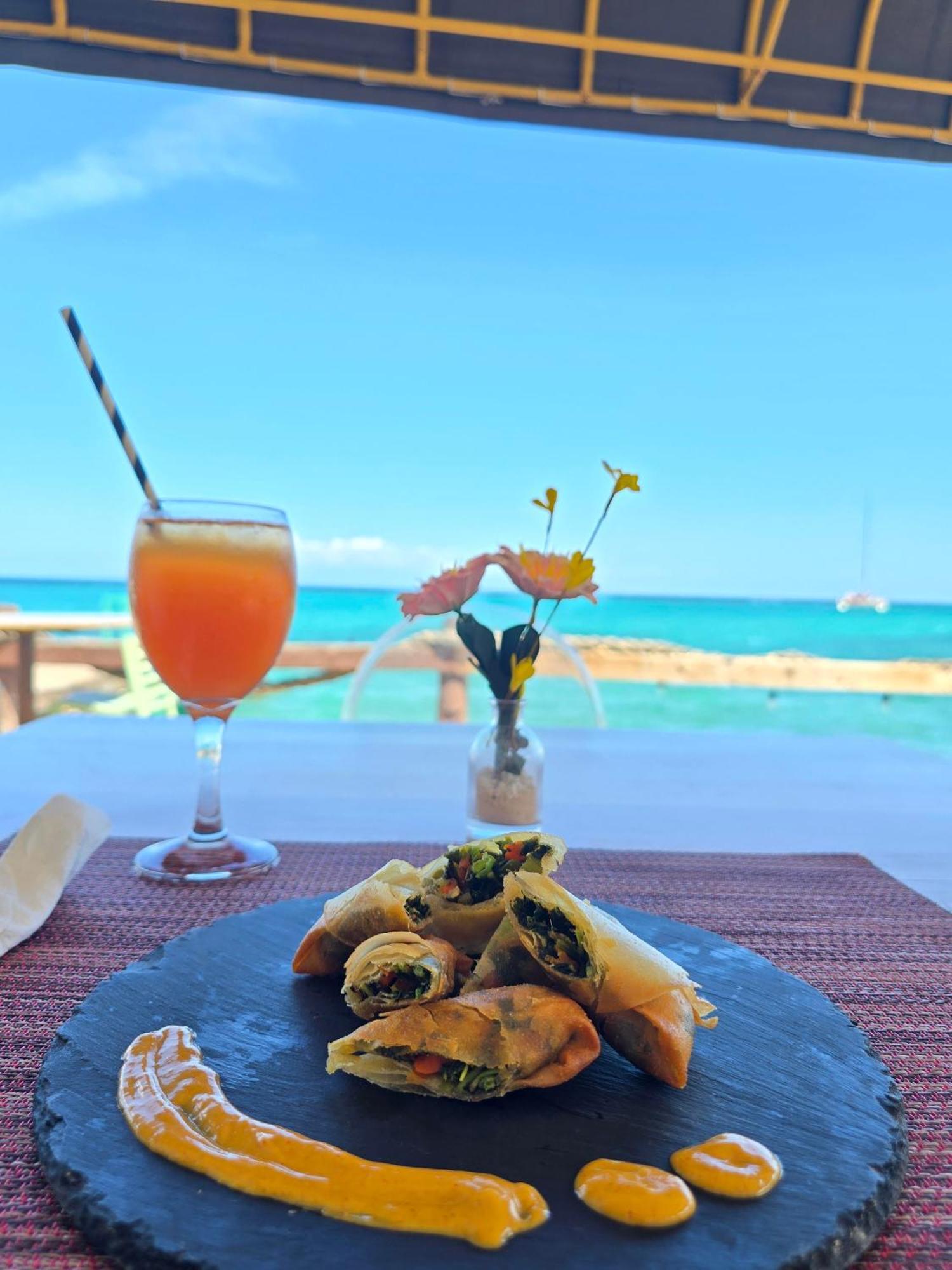 Ocean Palms Hotel Ocho Rios Eksteriør billede