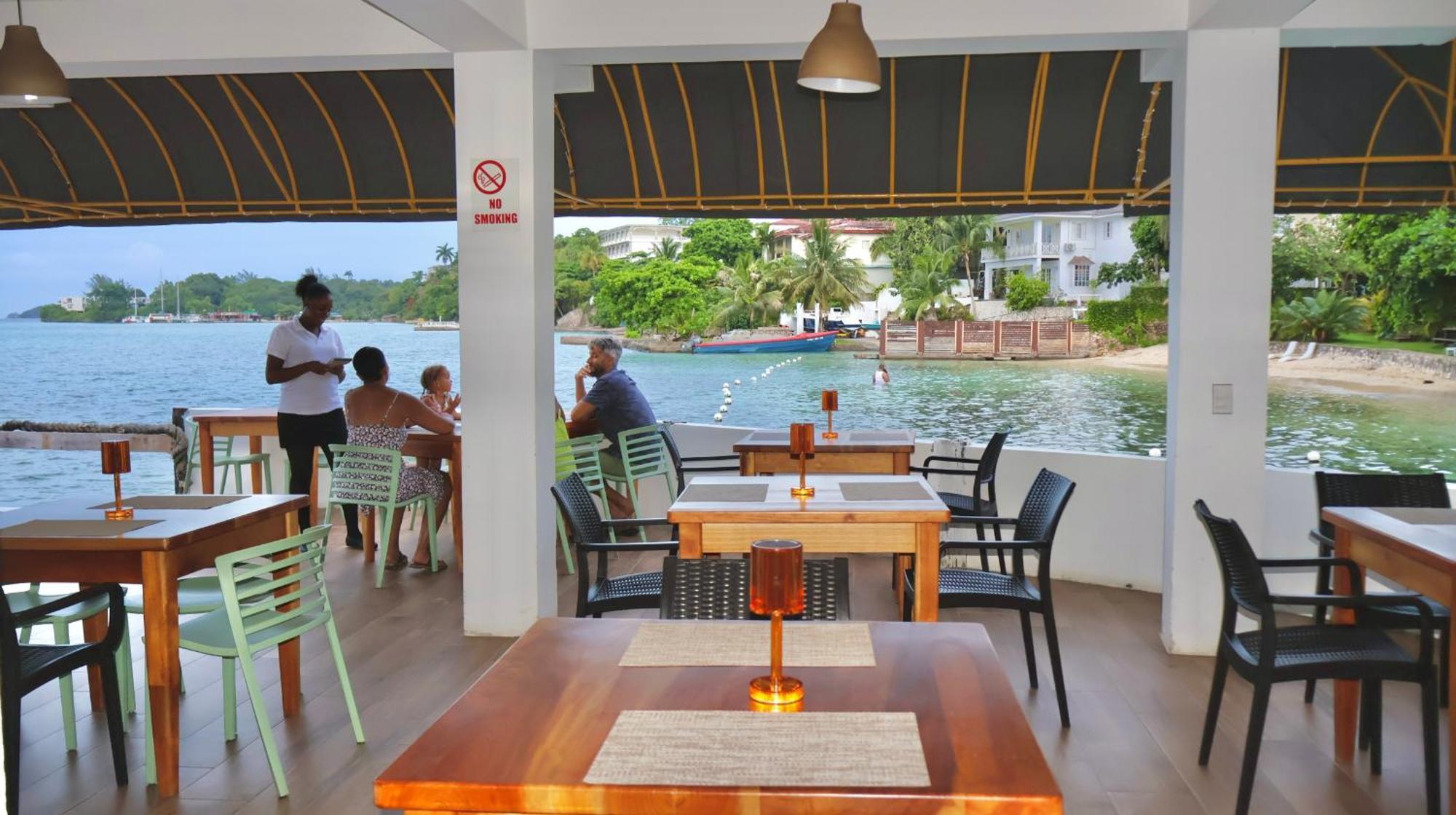 Ocean Palms Hotel Ocho Rios Eksteriør billede